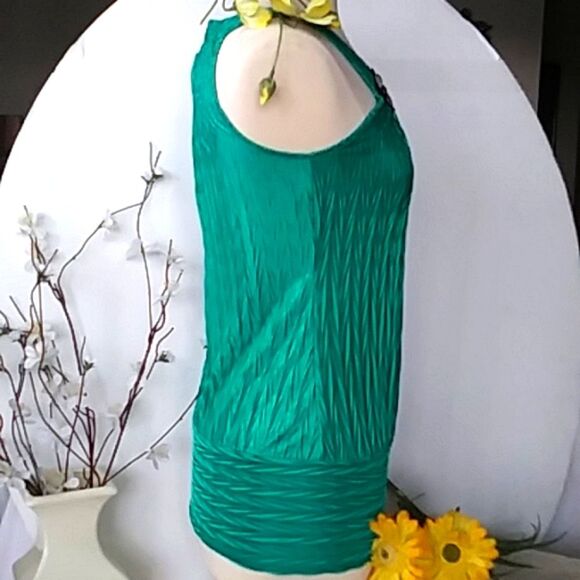 Top Studded Mesh Sleeveless Shiny Stretchy Kelly Green Black Retro Space… - Picture 7 of 11